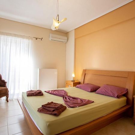 Villa Sissy Carefree Vacationsθε ธีโอโลโกส ภายนอก รูปภาพ