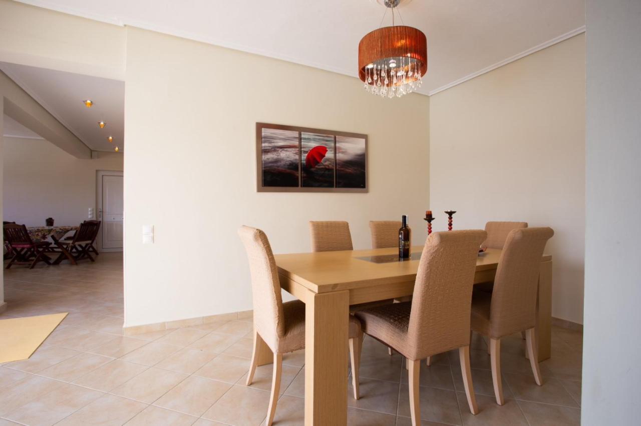 Villa Sissy Carefree Vacationsθε ธีโอโลโกส ภายนอก รูปภาพ